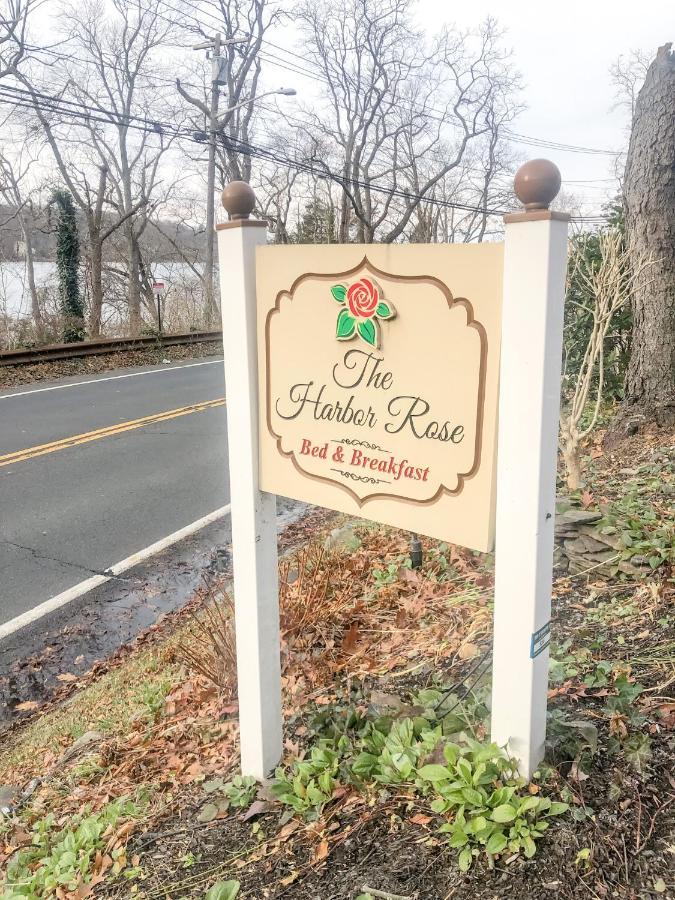 فندق The Harbor Rose Bed & Breakfast Cold Spring Harbor المظهر الخارجي الصورة