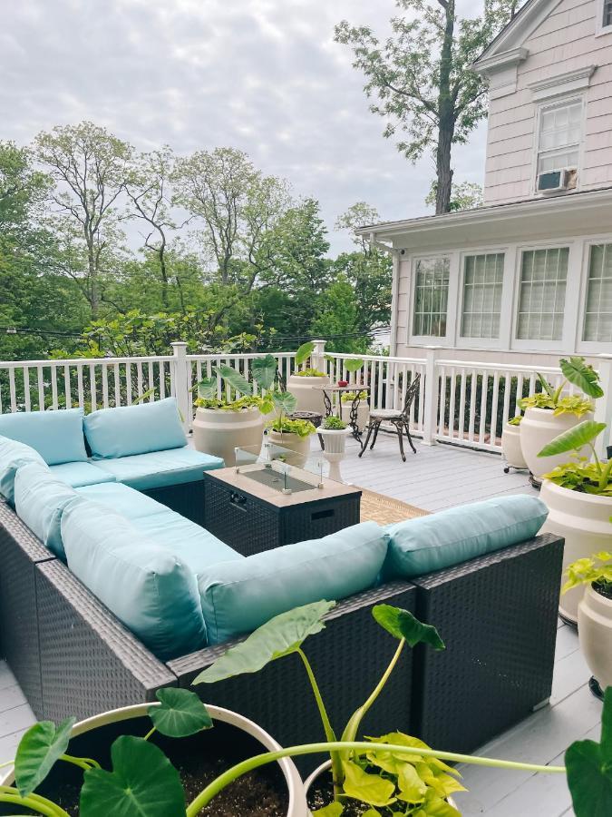 فندق The Harbor Rose Bed & Breakfast Cold Spring Harbor المظهر الخارجي الصورة